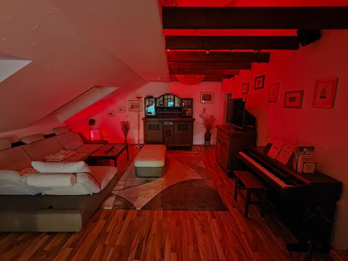 Komfort Ferienwohnung Biene 사르브루켄 외부 사진